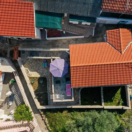 Ana Holiday home