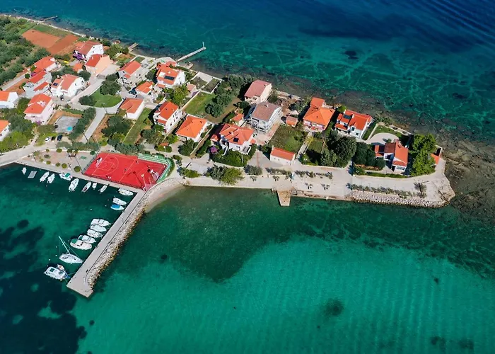 Holiday home Ana Poljana (Ugljan)